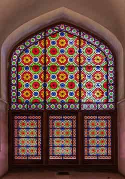 پنجره سنتی ارسی 